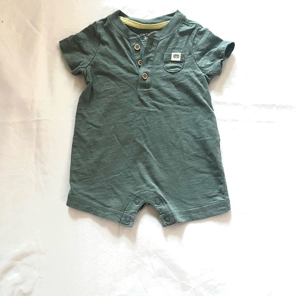 Carter's Green Short Sleeve Bodysuit - Picture 1 of 1